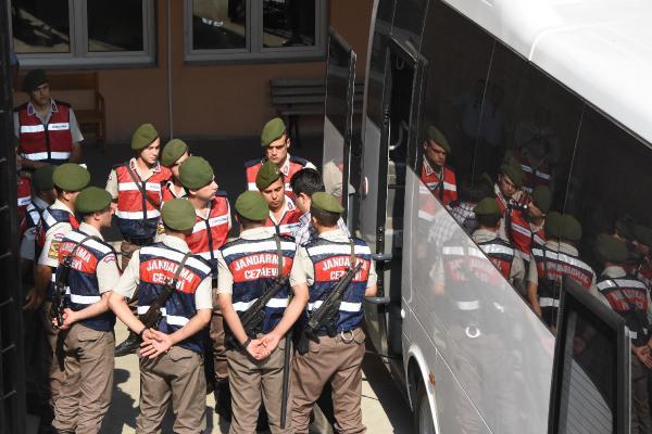 FETÖ'cü teğmen: Asker olarak sorgulanmam ağırıma gidiyor