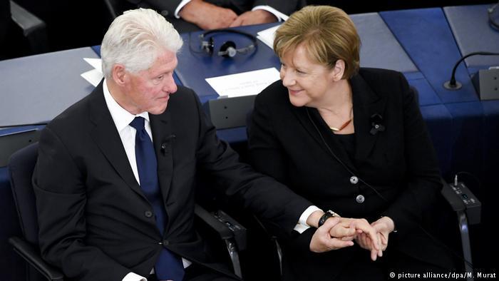 AP'de Kohl için Onur Töreni