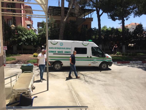 72 yaşındaki hayırsever yatağında bıçaklanarak öldürüldü