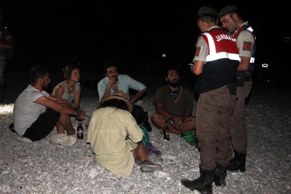 Jandarma, Muğla'da uyuşturucu aradı