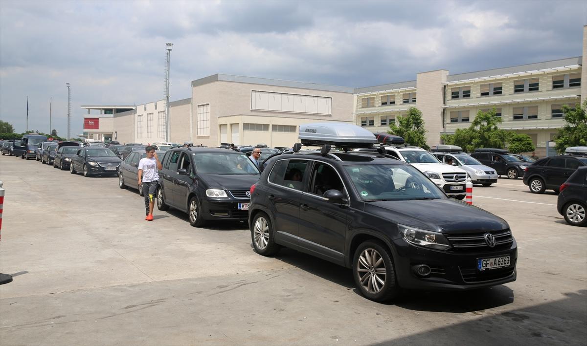 Gurbetçilerin 'memleket' yolculuğu
