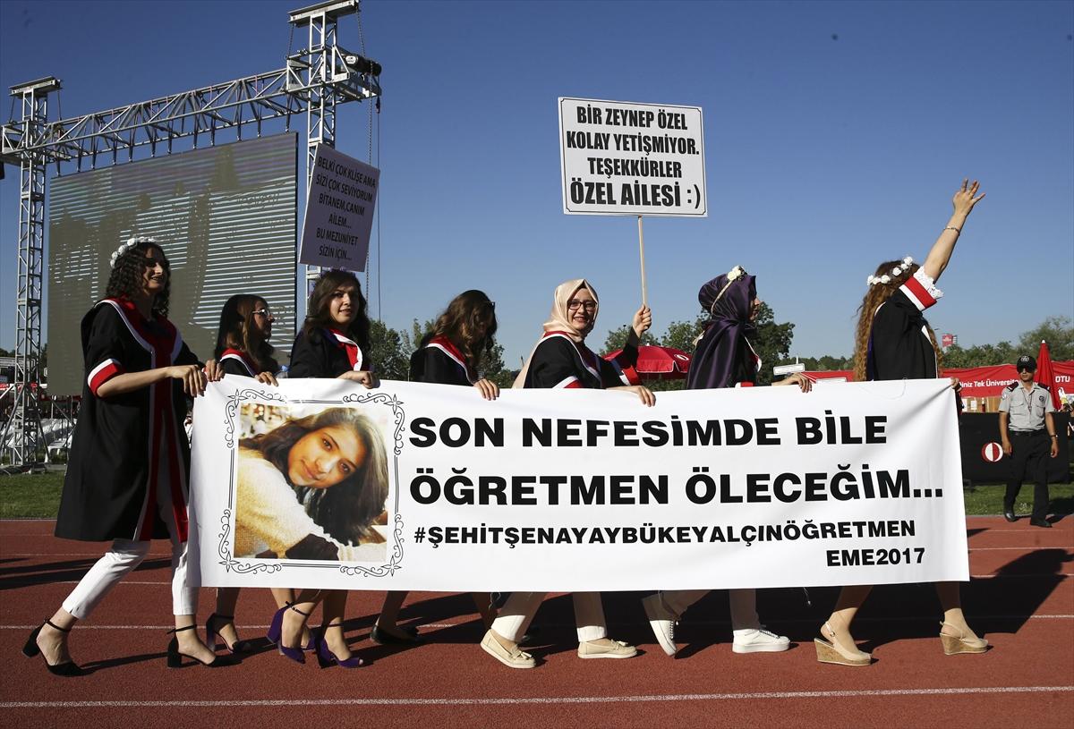 ODTÜ'de mezuniyetinde açılan 7 pankart