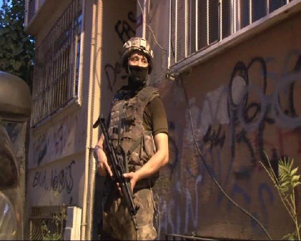 İstanbul'da bonzai operasyonu: 32 gözaltı