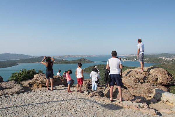 'Şeytan Sofrası' sıcaktan kaçış noktası oldu