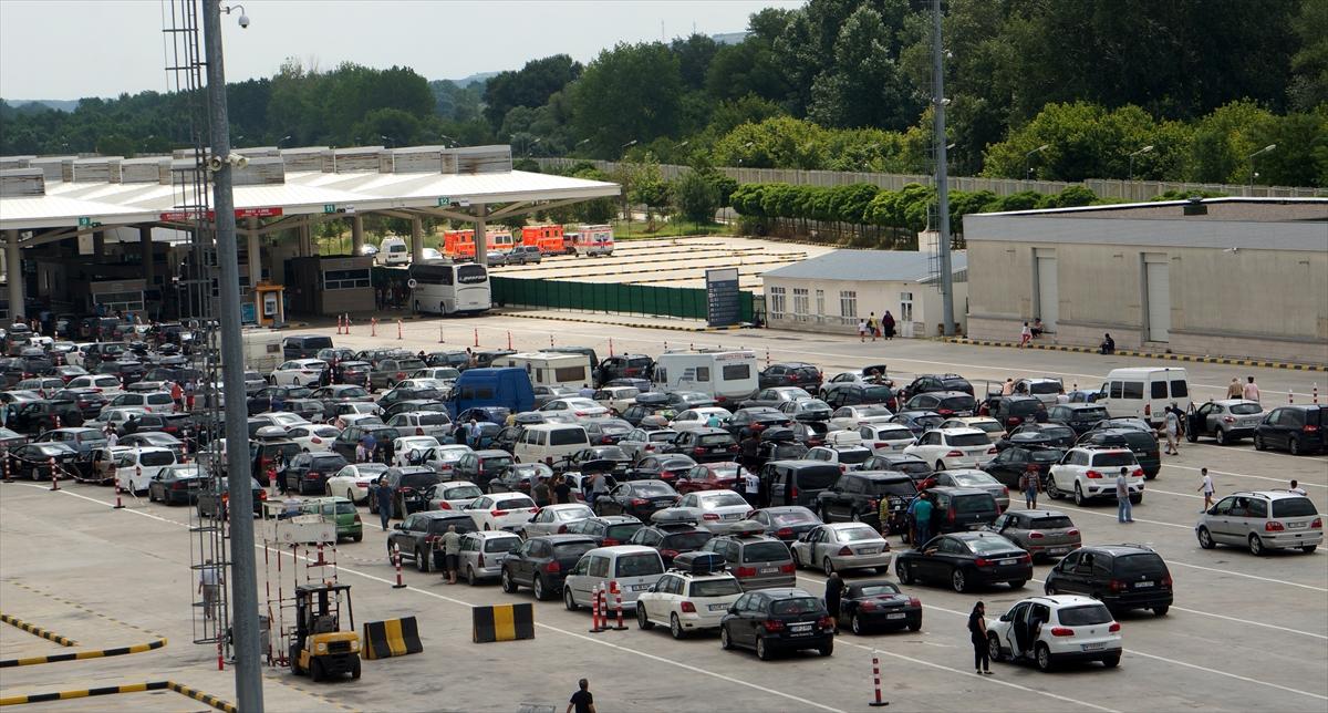 Gurbetçilerin 'memleket' yolculuğu