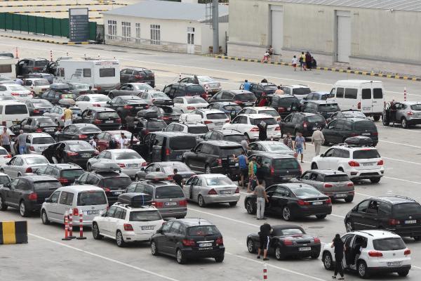 Gurbetçilerin 'memleket' yolculuğu