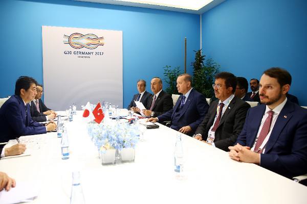 Erdoğan, Japonya Başbakanı Abe'yle görüştü
