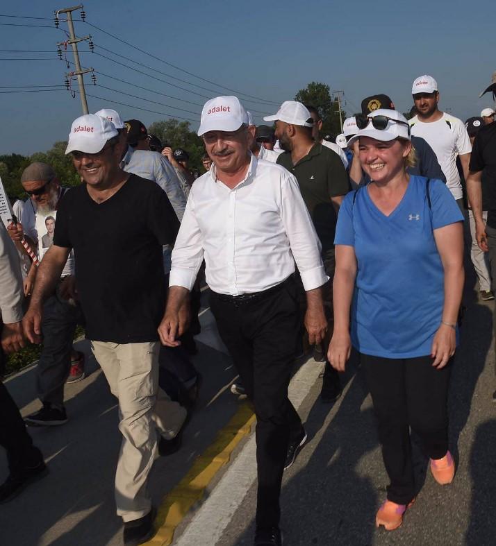 Selin Sayek Böke: Sokak hakkımız