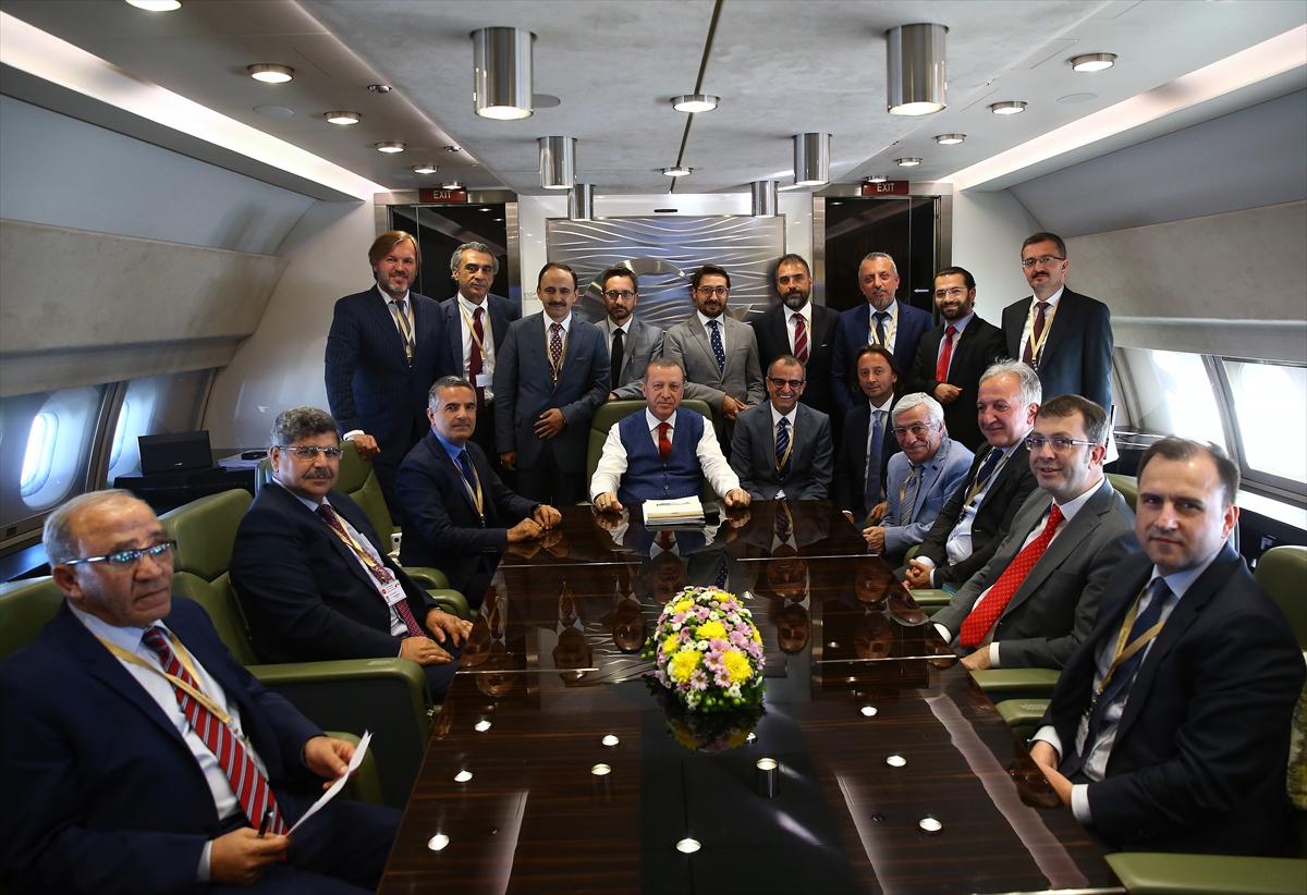 Cumhurbaşkanı Erdoğan gazetecilerin sorularını yanıtladı