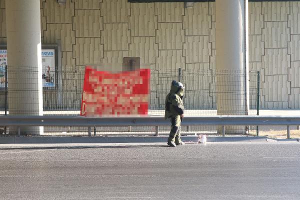 Okmeydanı Kavşağı'nda şüpheli pankart alarmı