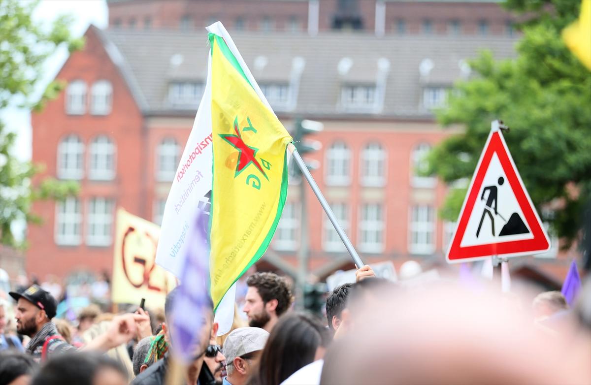 Almanya'daki gösterilere PKK'lılar da katıldı