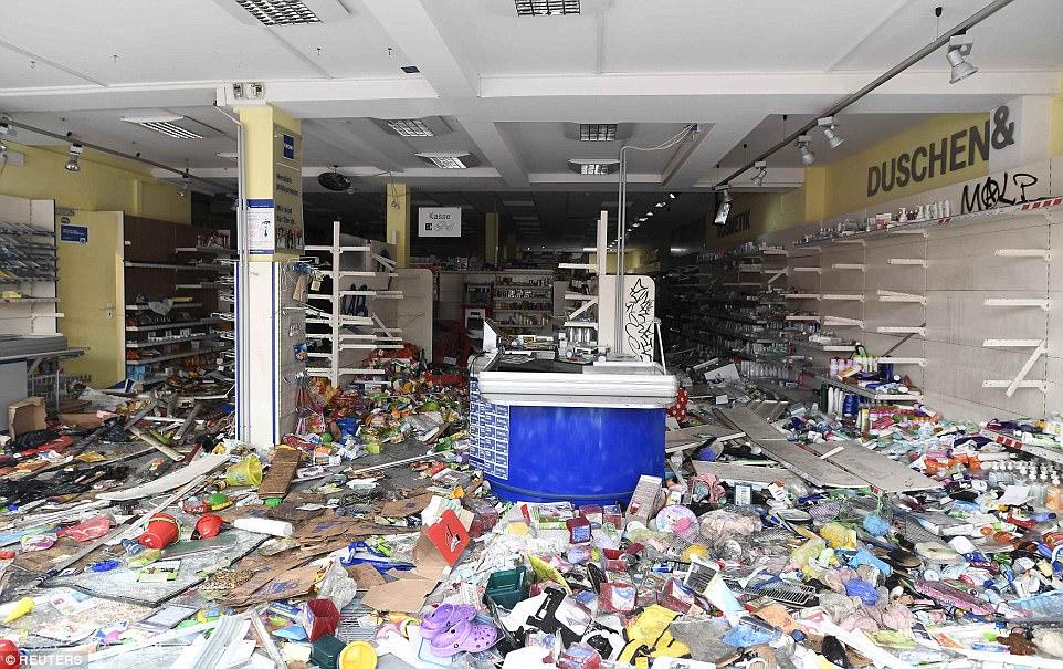 Alman polisi PKK'lı teröristlerle tanıştı