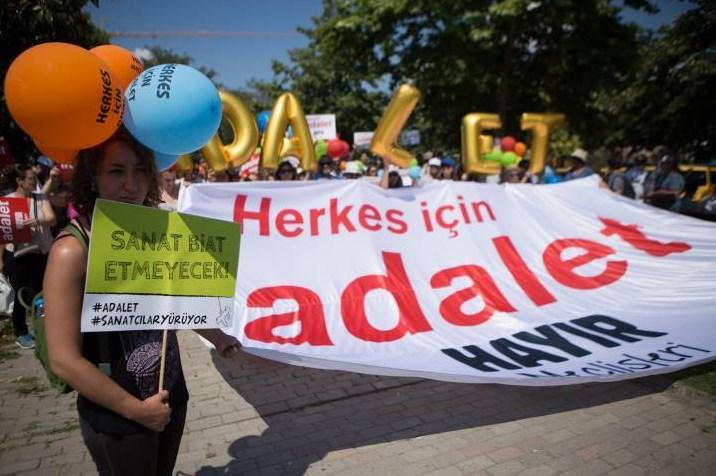 CHP'nin en kalabalık İstanbul mitingi gerçekleşti