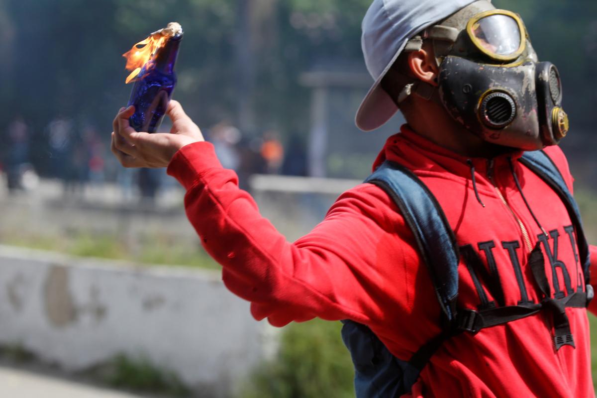 Venezuela'da gösteriler devam ediyor