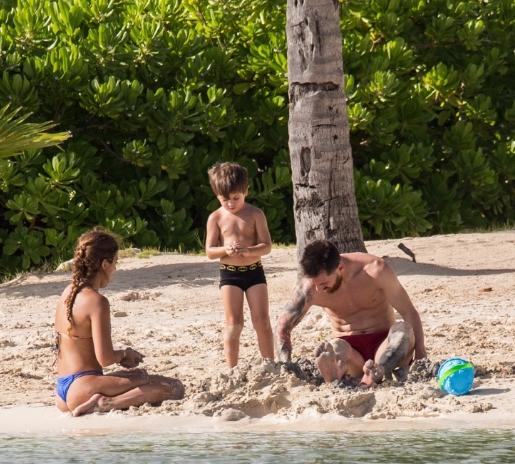 Messi'den mutlusu yok