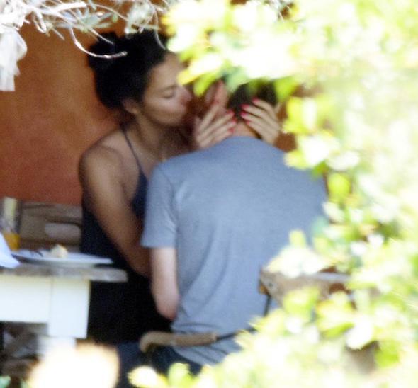 Metin Hara ve Adriana Lima'dan yeni kareler