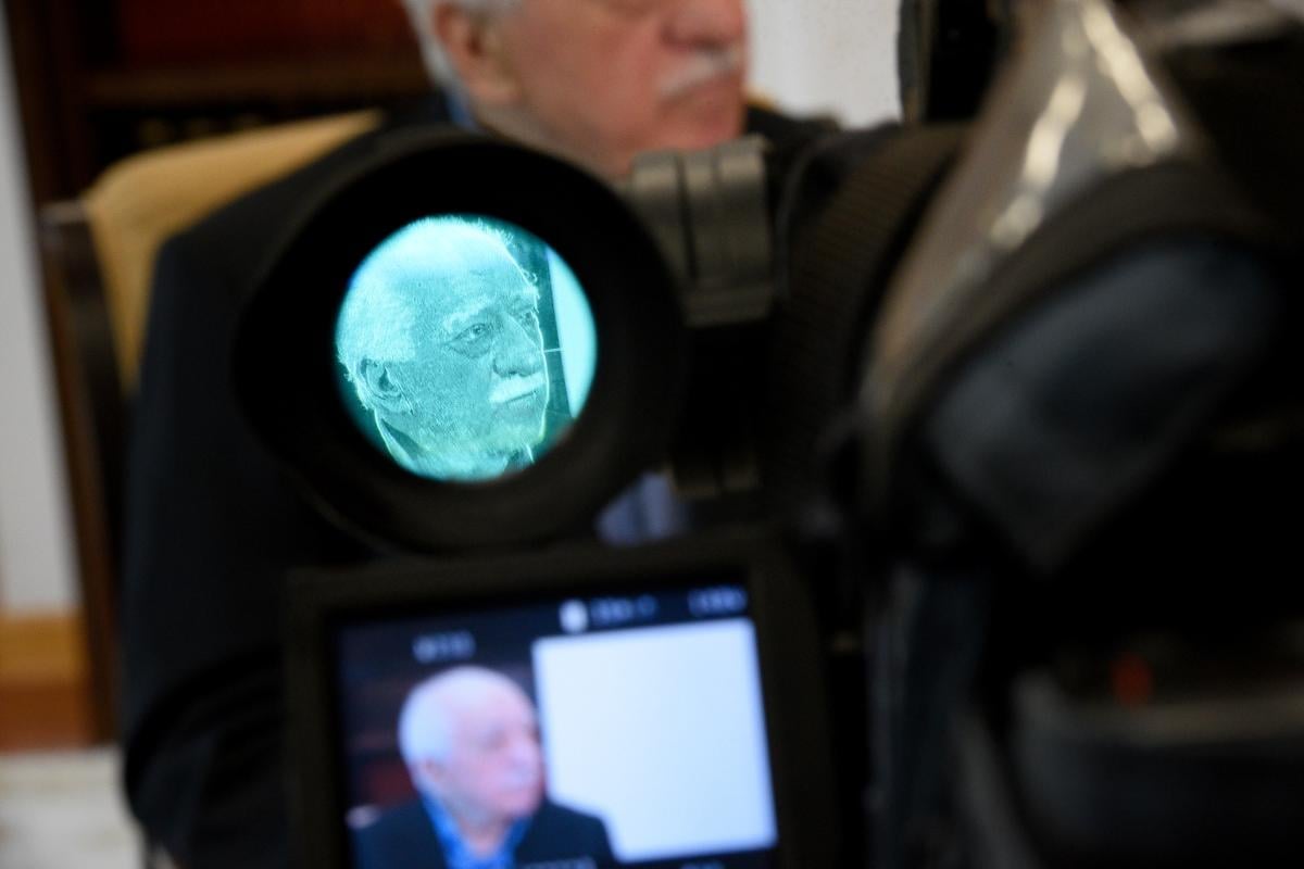 Fetullah Gülen'in bir ayağı çukurda