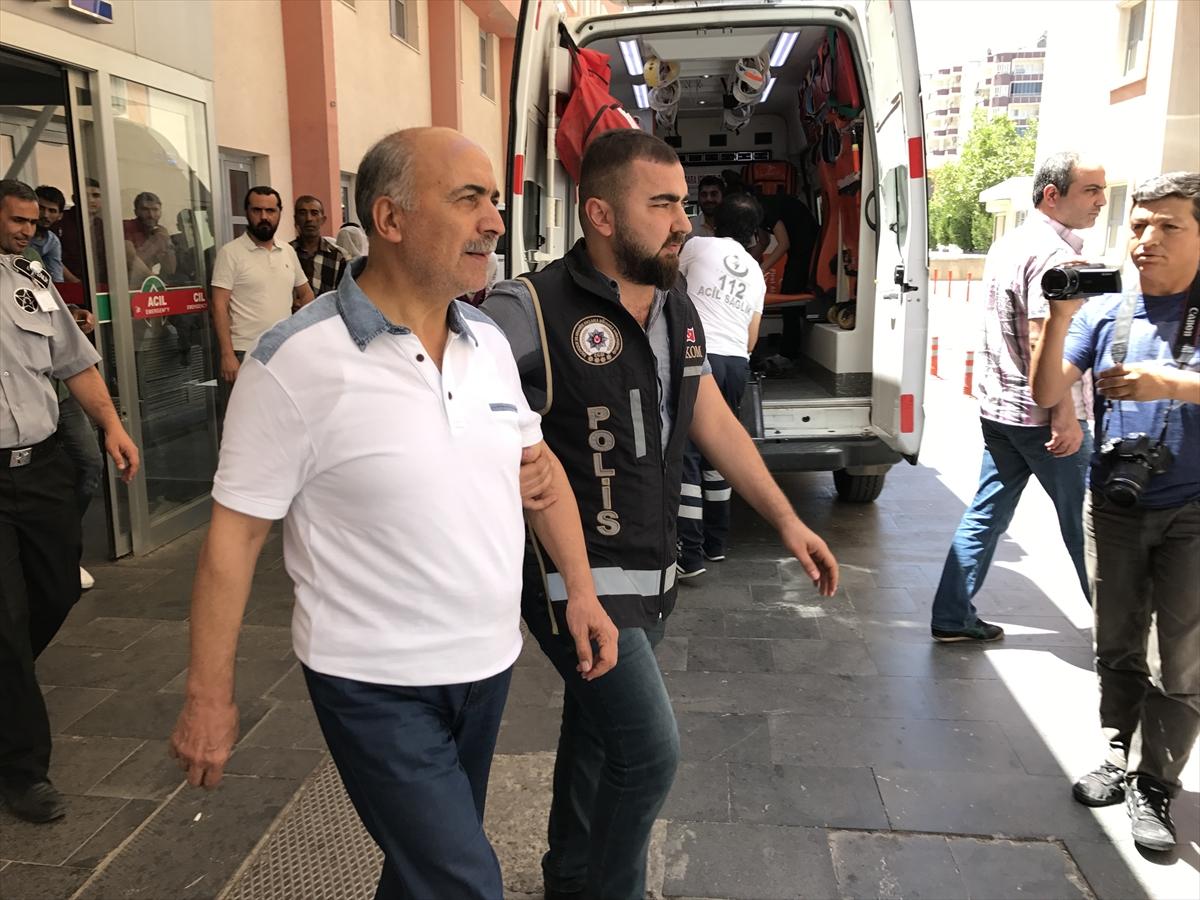 Eski Batman Üniversitesi rektörü tutuklandı