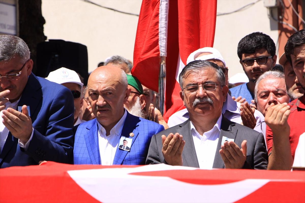 Şehit öğretmen Necmettin Yılmaz son yolculuğuna uğurlandı
