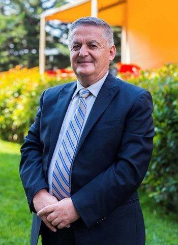 Ahmet Zeki Üçok FETÖ tehlikesini anlattı