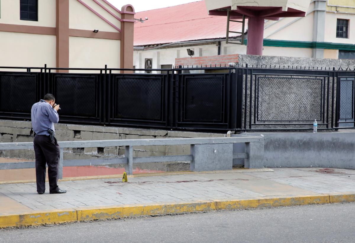 Venezuela'da sembolik halk oylaması yapıldı