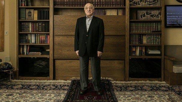 Hükümetten FETÖ elebaşının fotoğrafına yorum