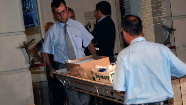 DNA için Salvador Dali'nin mezarını açtılar