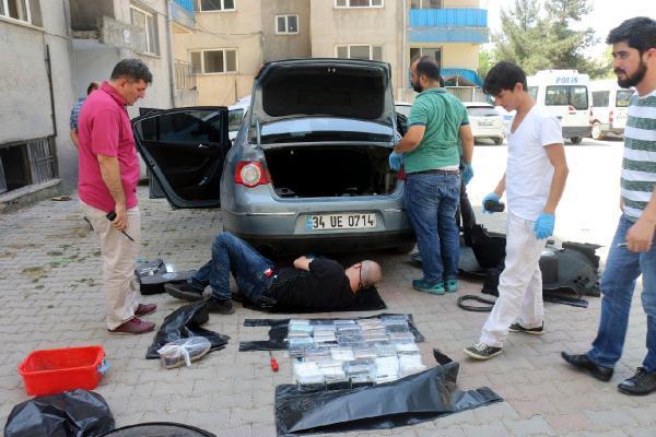 FETÖ'cü eski komiser yardımcısı kaçakçılıktan yakalandı