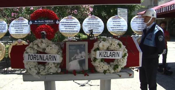 Şoför Nebahat Sezer Sezin son yolculuğuna uğurlandı