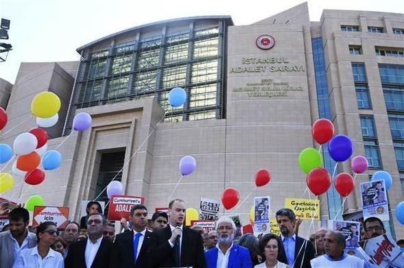 Cumhuriyet davası başladı