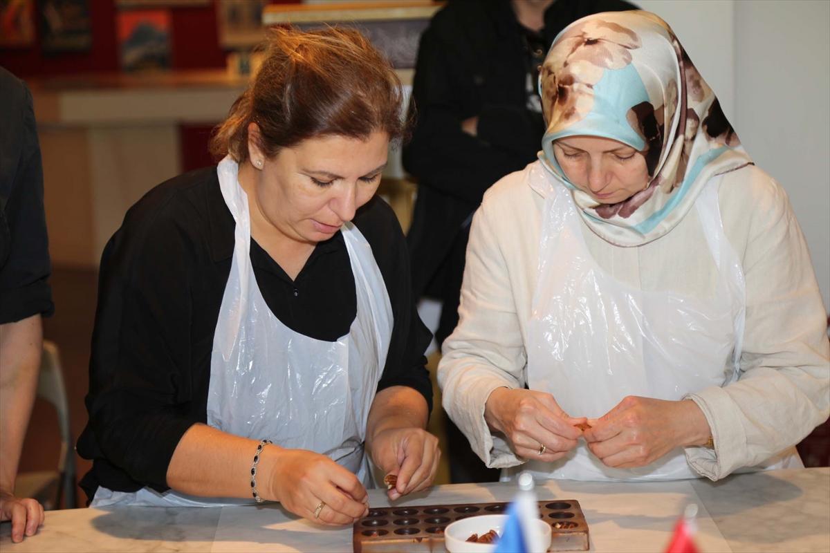 Karadenizli kadınlar Çikolata Müzesi'ni ziyaret etti