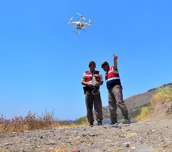 Yasa dışı geçişlere 'drone'lu önlem