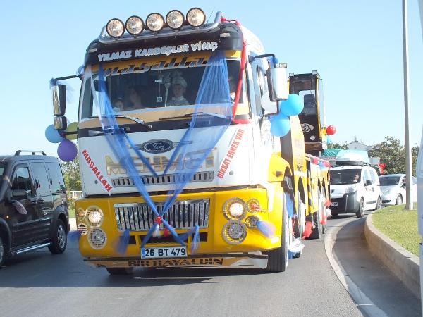 Vinç, sünnet arabası oldu