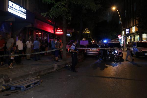 Bahçelievler'de kayınbirader-enişte kavgası: 3 yaralı