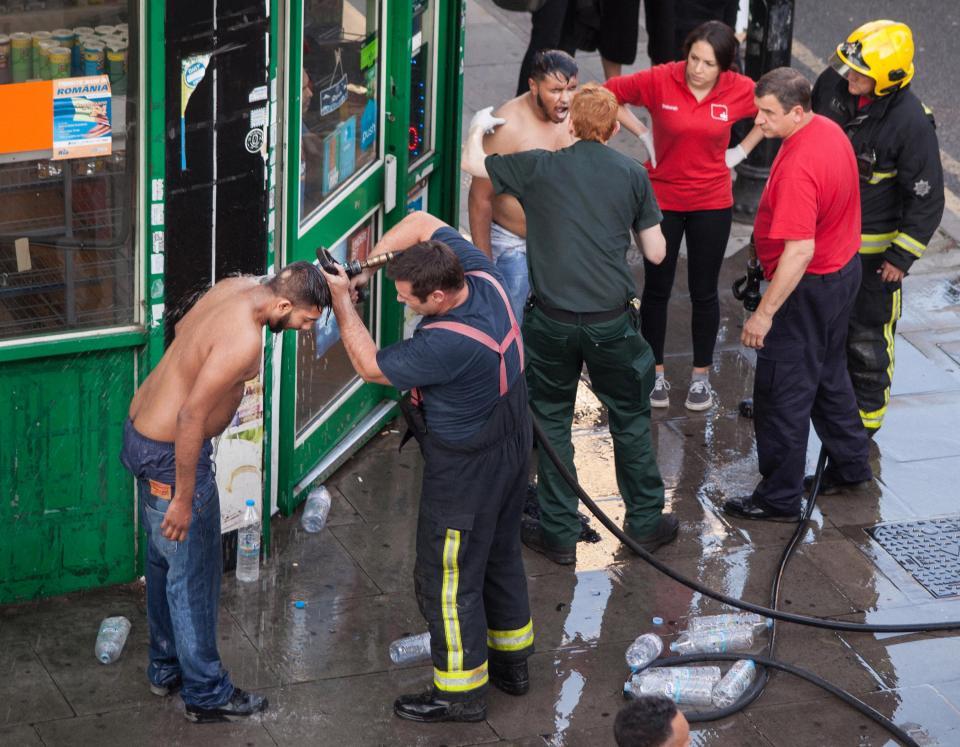 Londra'da asitli saldırılar sürüyor