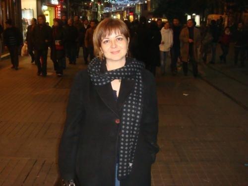 Didem Madak kimdir