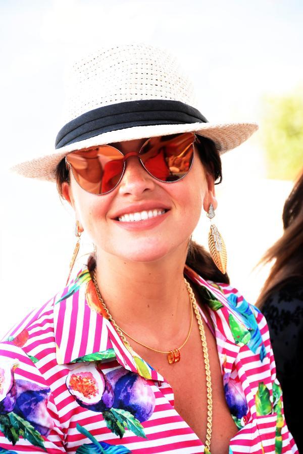 Hadise Gülşen'i dinledi