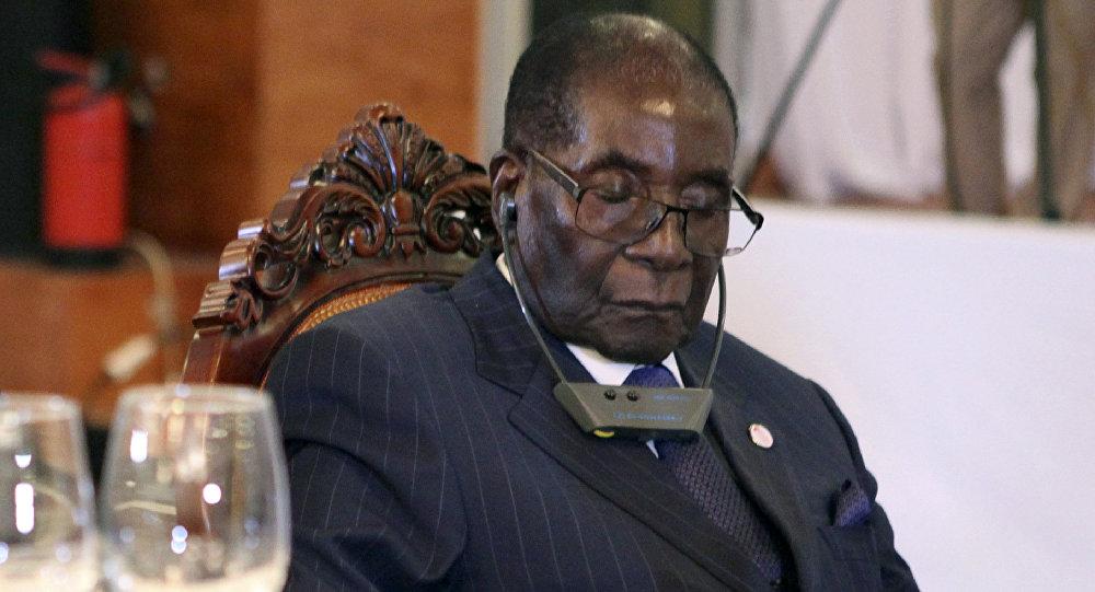 Zimbabve Liderine karısından ültimatom