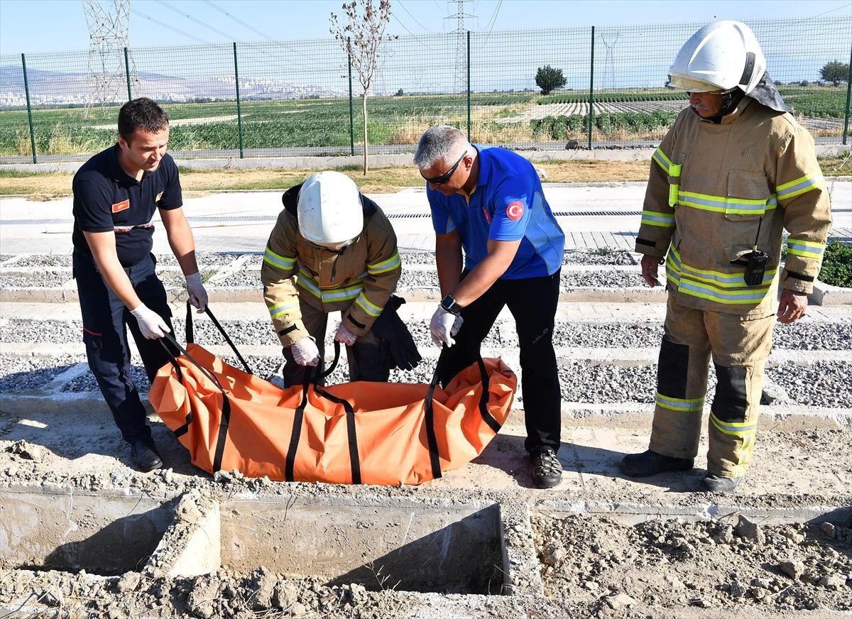 Arama kurtarma köpeği 'Şans' hayatını kaybetti