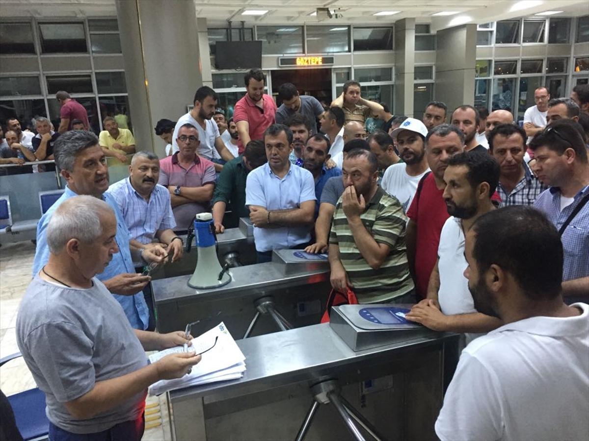 İzmir'de 'hayatı durduralım' eylemi