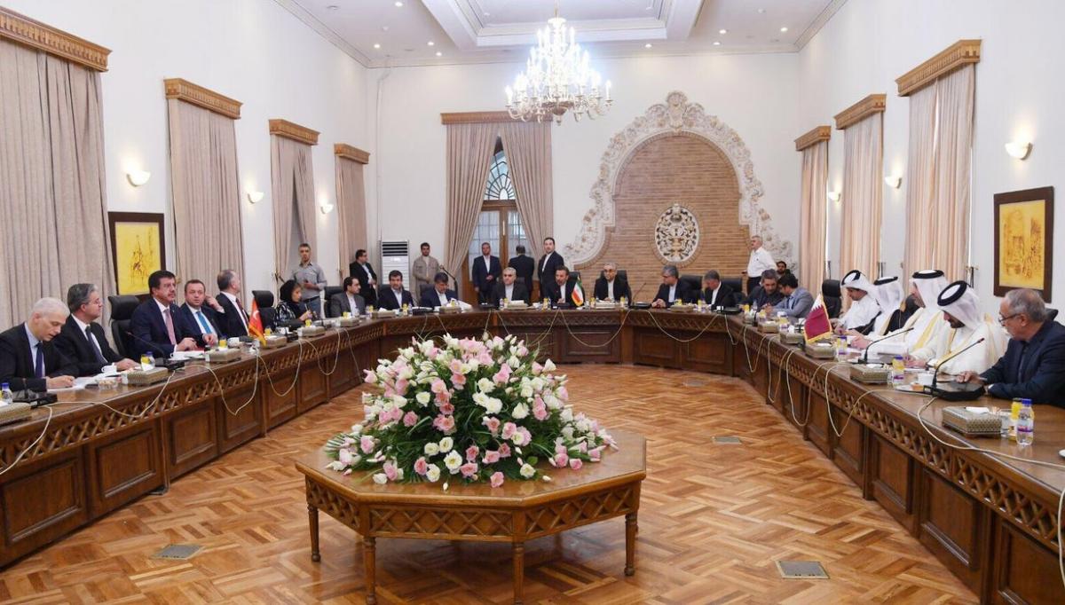 İran'da ikinci Ruhani dönemi resmen başladı