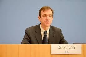 Alman Dışişleri tek tip kıyafeti Nazi dönemine benzetti