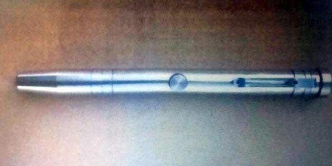 FETÖ'cü güvenlik görevlisinin evinde suikast silahı bulundu