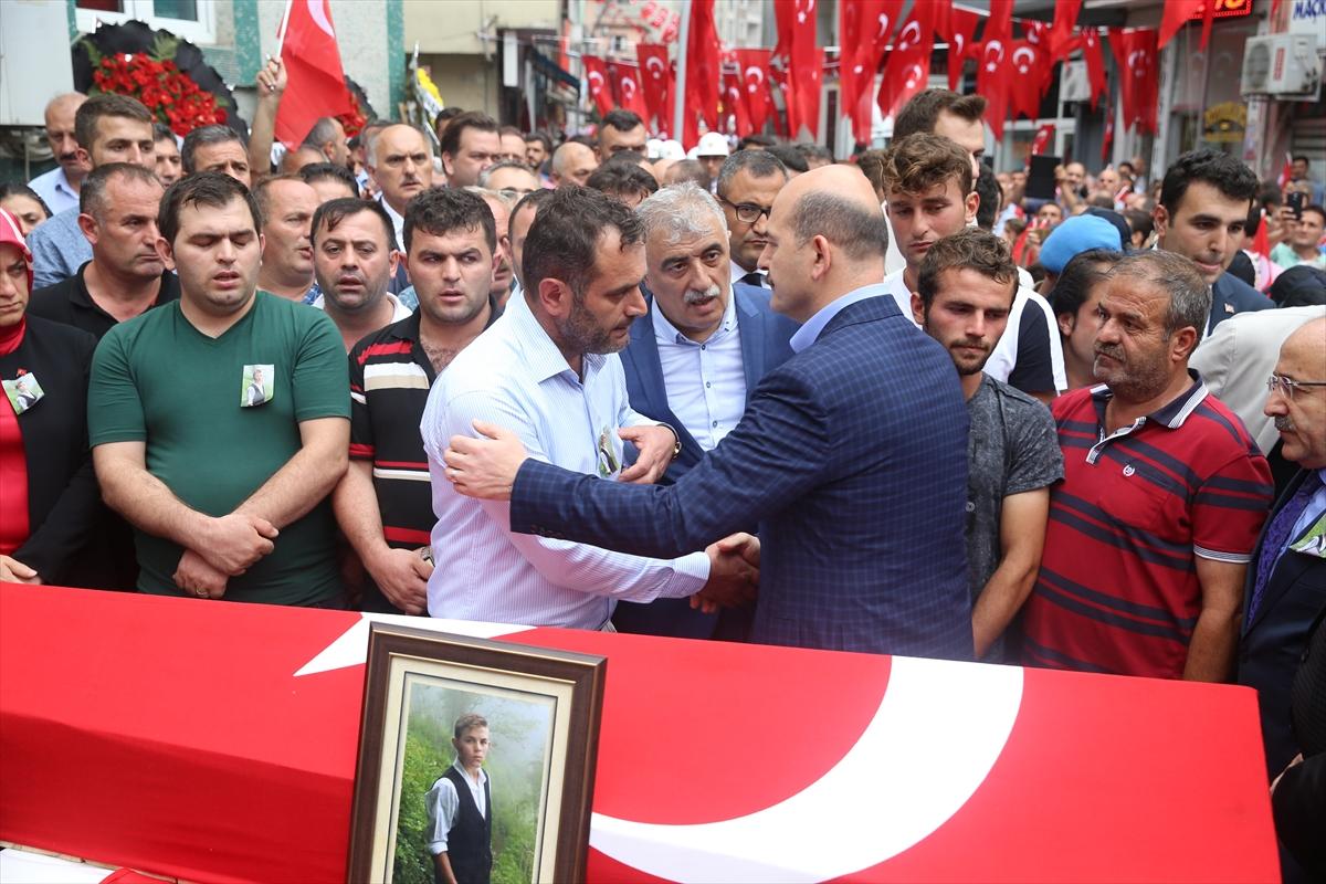 Şehit Eren son yolculuğuna uğurlandı