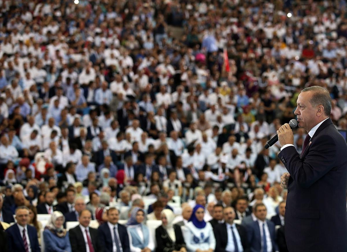 Erdoğan AK Parti 16. yıldönümünde konuştu