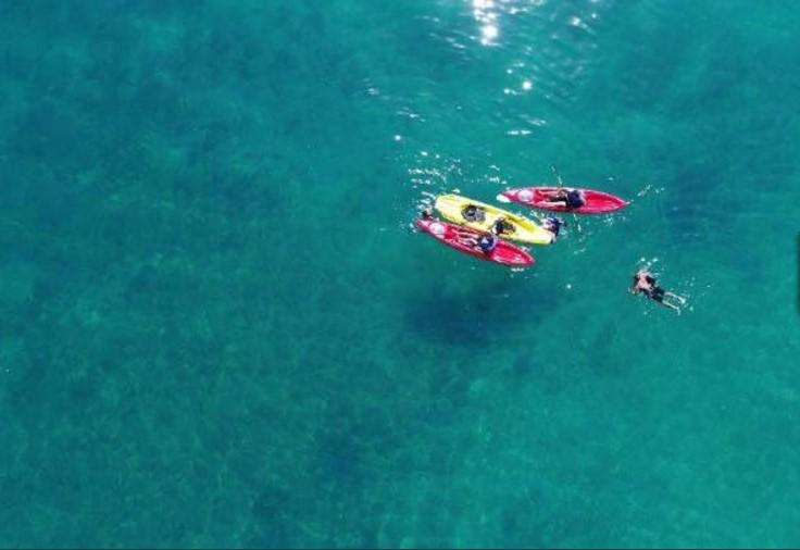 Van Gölü’nde kadınlara özel plaj kuruldu