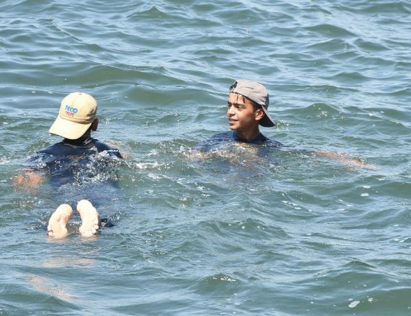 Suriyeli çocukların pet şişeli batma önlemi