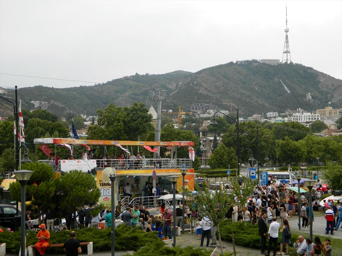 Türk çayı Gürcistan'da tanıtıldı