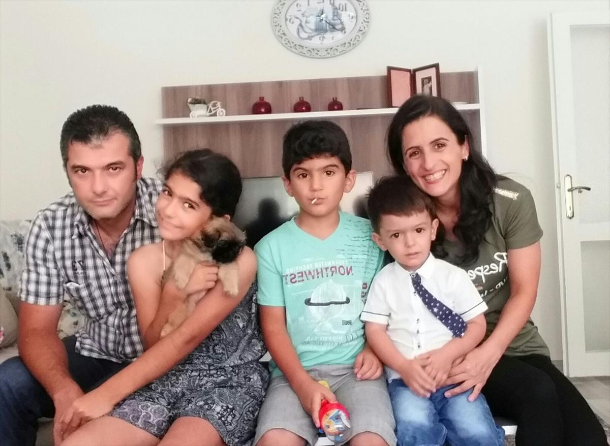 Okul servisinde unutularak ölen çocuğun evinde yas var