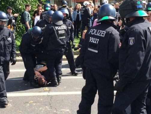 Irkçılar Berlin'de toplandı